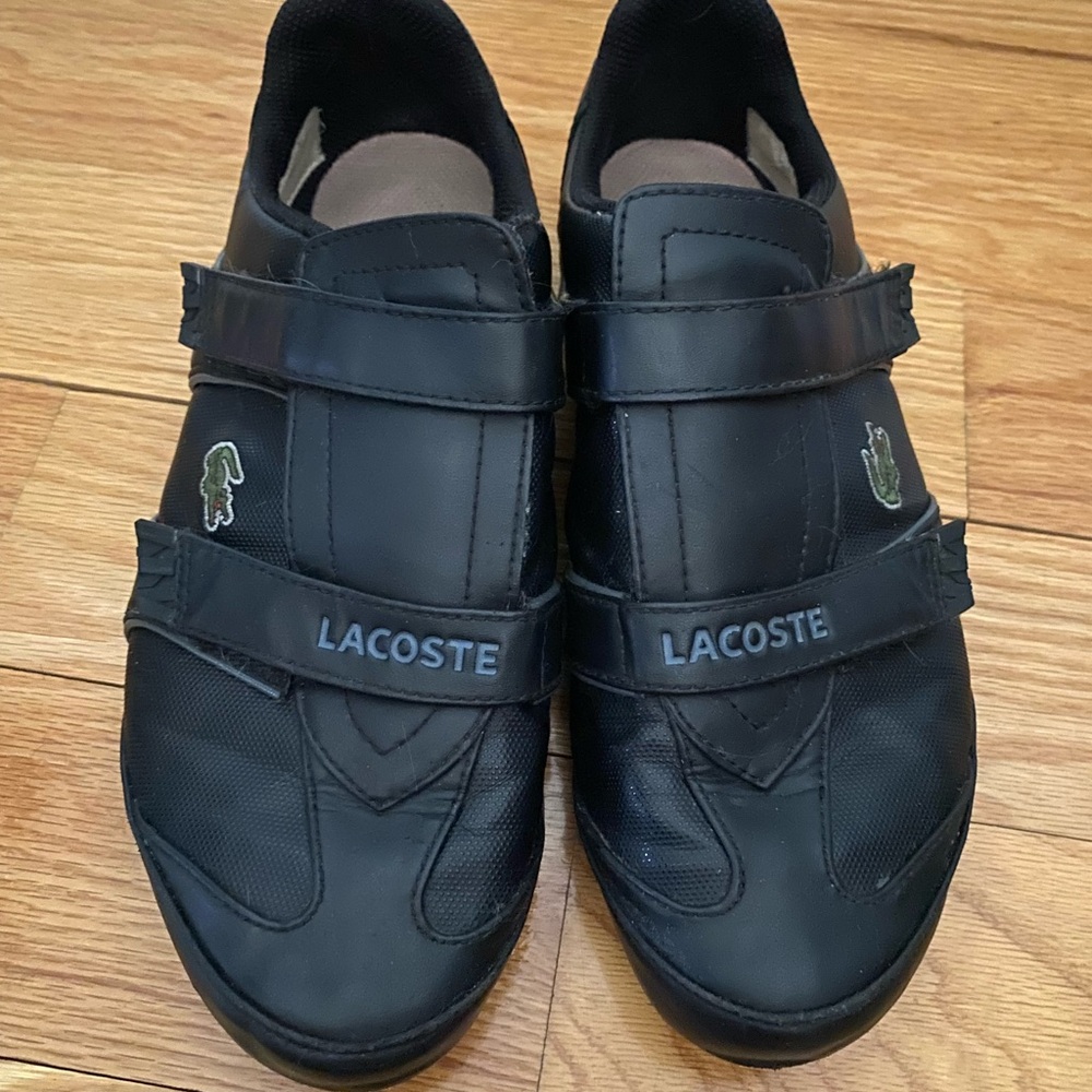 Lacoste women’s Arixia Black Sneakers